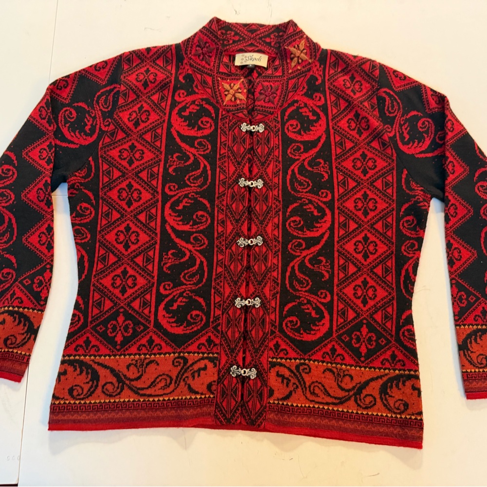 Women’s Hand Knit Alpaca Cardigan Sweater with Embroidered Collar size Large